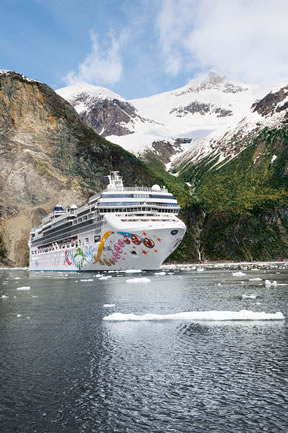 Norwegian cruise ship in Alaska